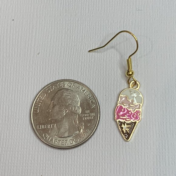 Ice Cream Cone, Ice Cream Earring, Funny Food Earring, Silly Earring, Gift Idea - Picture 4 of 5